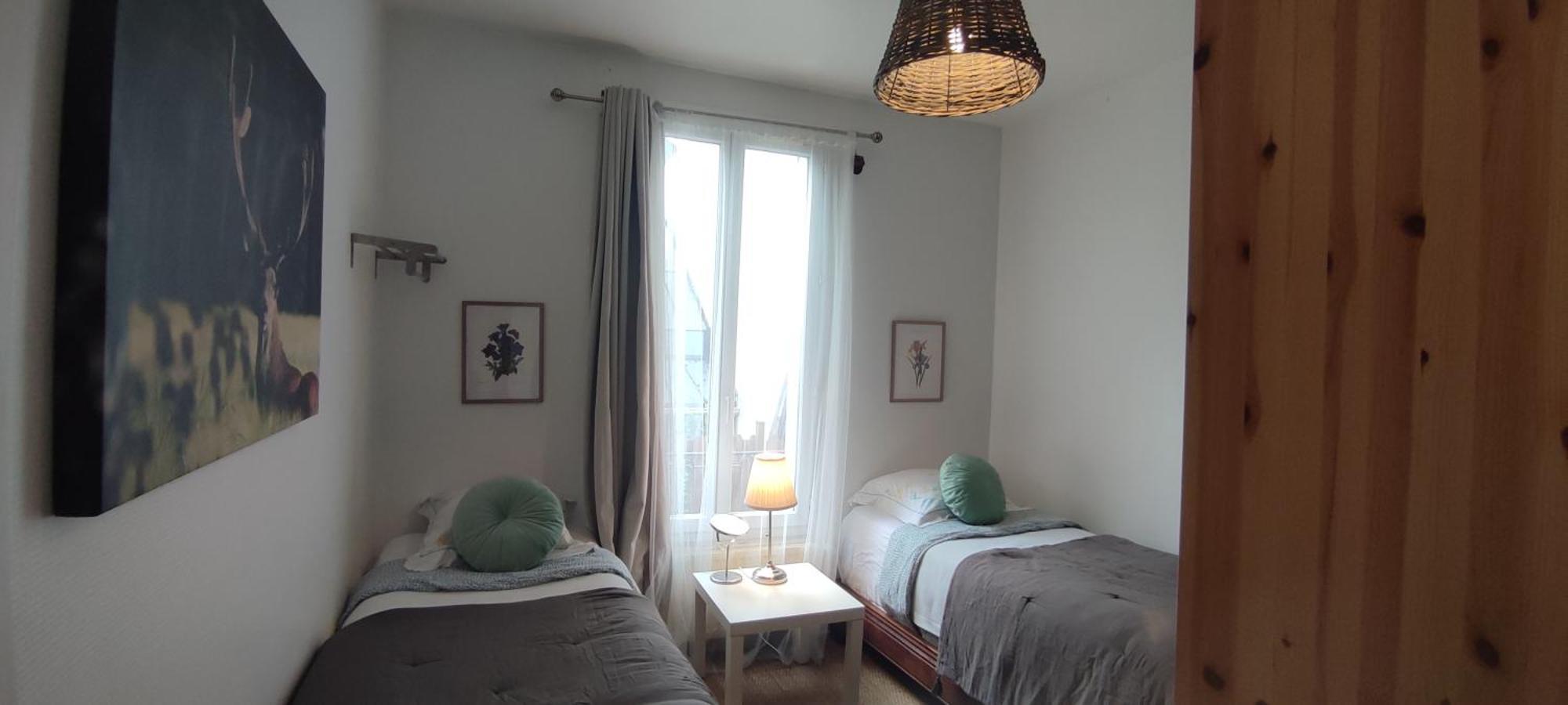 Authentic House 2 Maisons 1 Ideale Pour Groupes, Capacite 30 Personnes