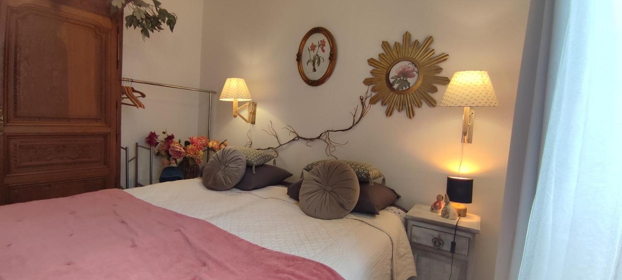 Authentic House 2 Maisons 1 Ideale Pour Groupes, Capacite 30 Personnes Holiday home