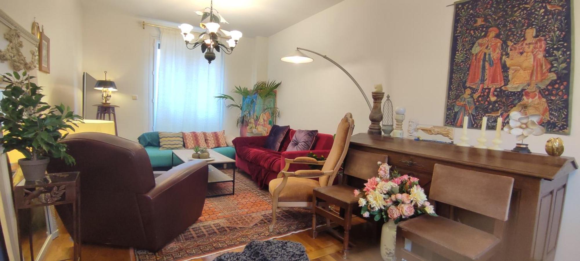 Authentic House 2 Maisons 1 Ideale Pour Groupes, Capacite 30 Personnes Holiday home *