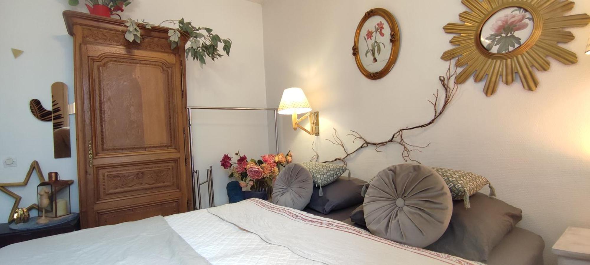 Authentic House 2 Maisons 1 Ideale Pour Groupes, Capacite 30 Personnes Holiday home *