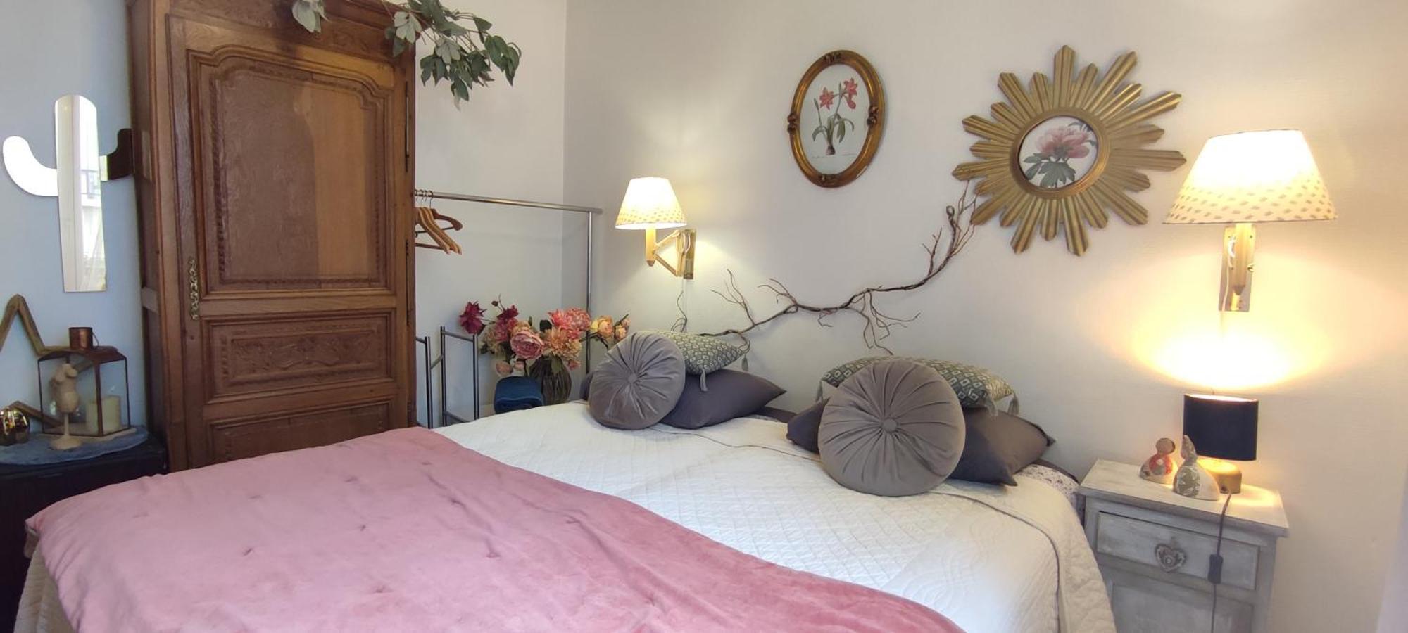 Authentic House 2 Maisons 1 Ideale Pour Groupes, Capacite 30 Personnes Paris